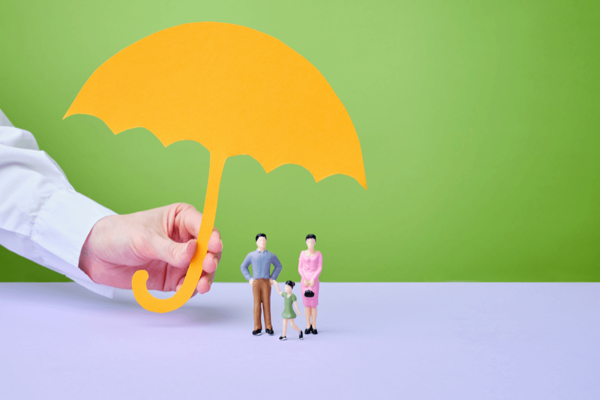 Assurance-vie : banque traditionnelle vs banque en ligne